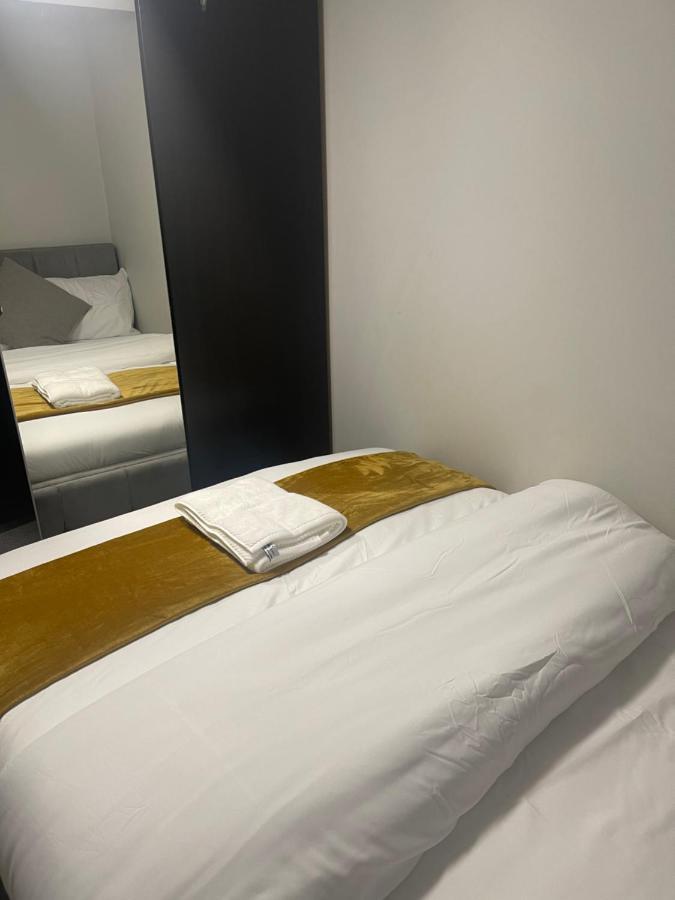 Beautiful En-Suite Bedroom Ipswich Exterior photo